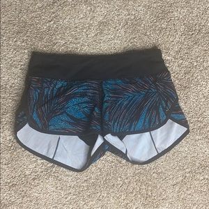 Lululemon speed short